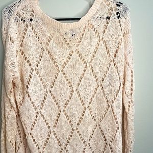 American Eagle Women's Pink Sweater